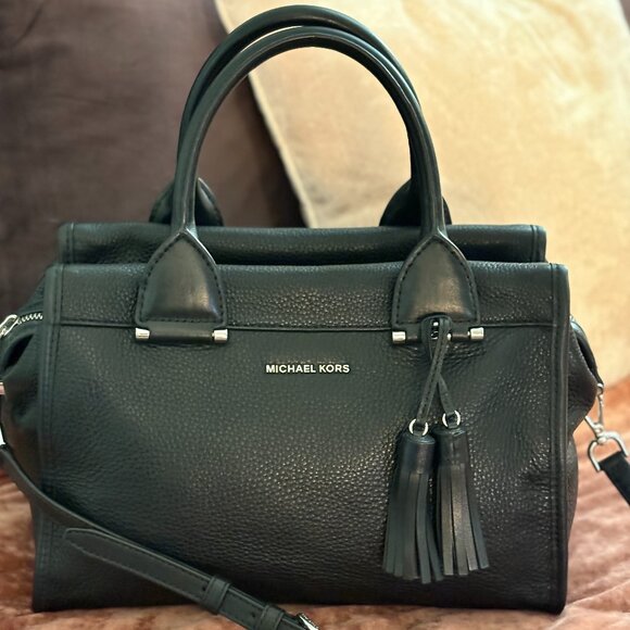 Michael Kors Geneva Large Satchel Black - Picture 3 of 14